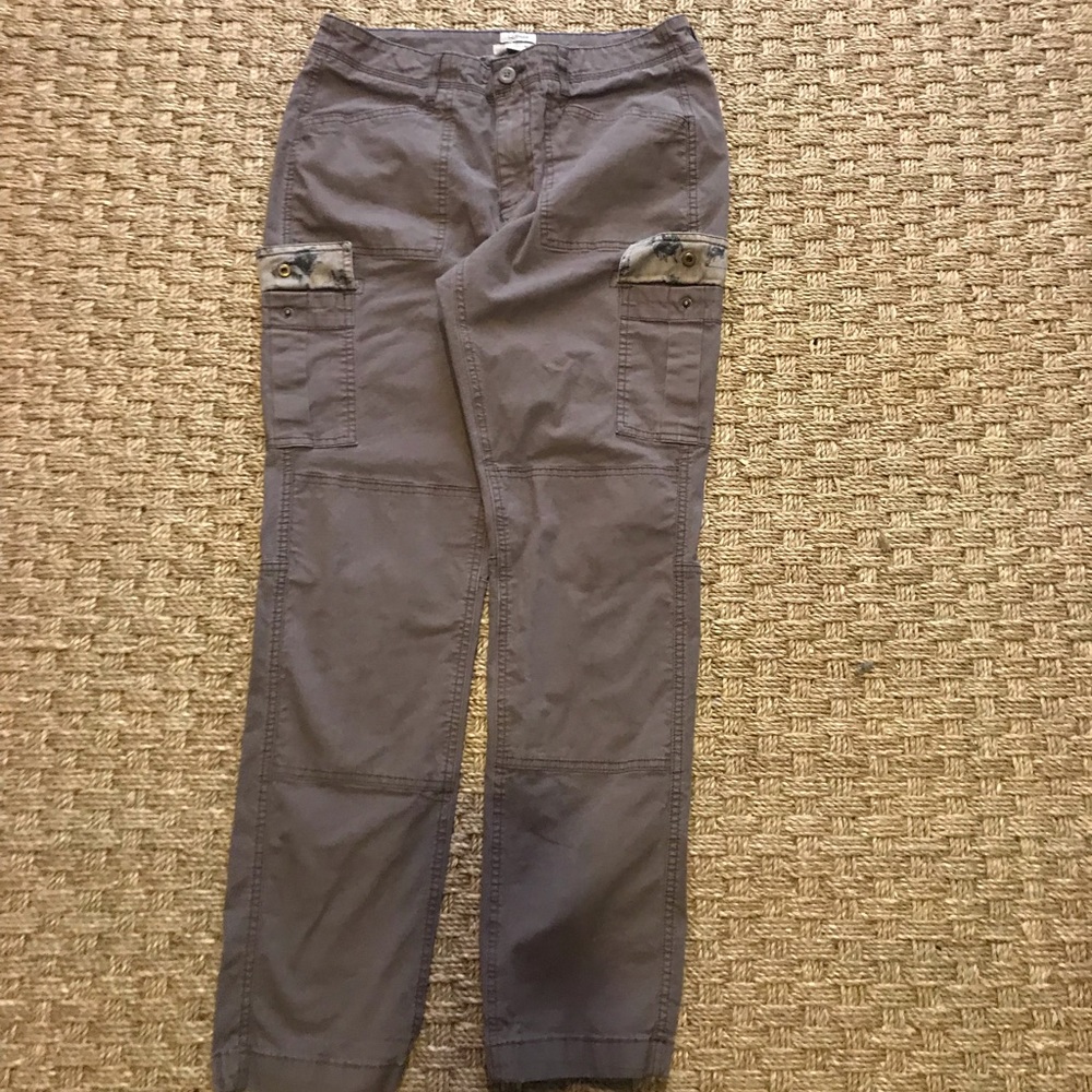 LL Bean hiking pant NWOT size 8 fit like 6